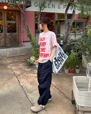Big Lettering Cropped T-Shirt