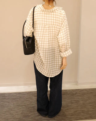 Loose-fit checkered shirt