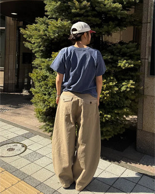 Back check pocket design pants