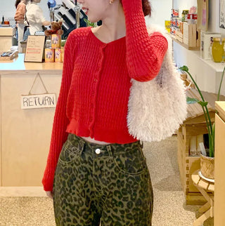 Round neck cable knit cardigan