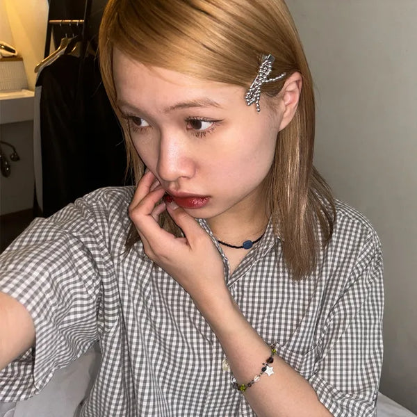 Silver ribbon hair clip