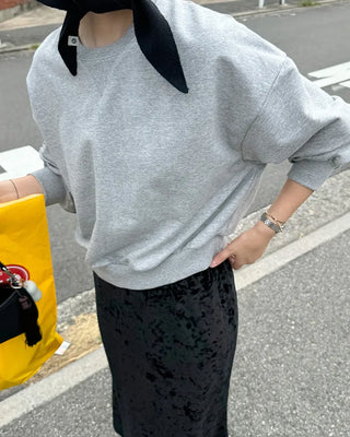 Basic color sweatshirt