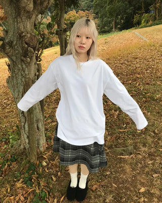Plain slit long-sleeved T-shirt