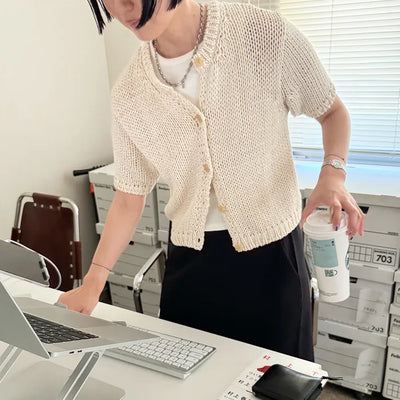 Short-sleeved knit cardigan