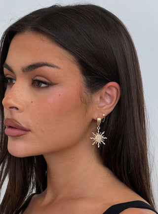 Camira Earrings Gold
