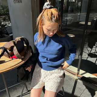 Basic Round Knit