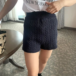 Cable knit shorts
