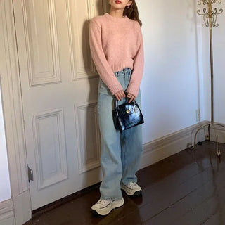 Simple cropped knit