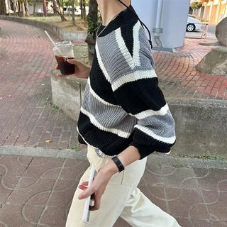 Asymmetrical Border Knit