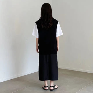 ma daily v neck vest