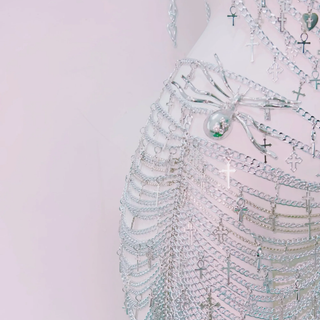 Metal chain hollow out spider applique mini skirt set