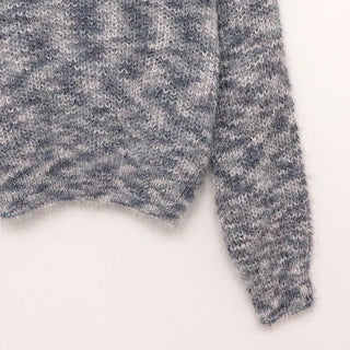 V-neck gradient knit