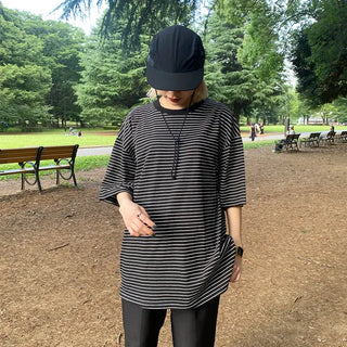 Striped round short-sleeved T-shirt
