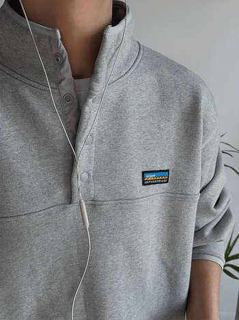 Eyes Patch Snap Button Sweatshirt