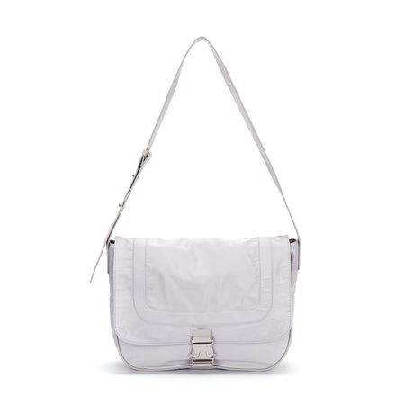 BIG BUCKLE BAG IN LIGHT GREY