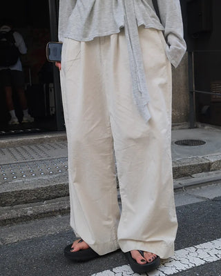 Two-pleat cotton pants