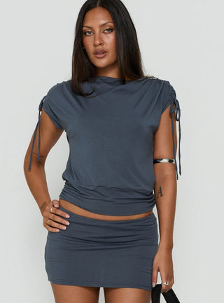 Leeah Backless Top Navy