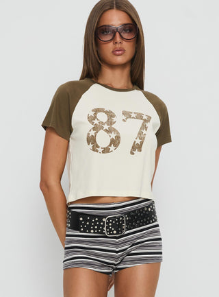 87 Classic Graphic Top White  Green