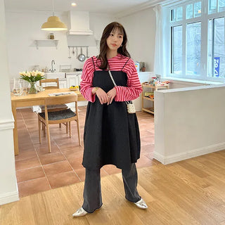 Back Point Ribbon Dress