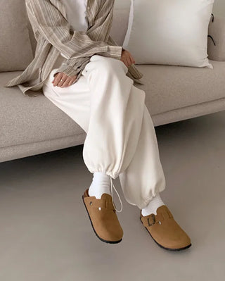 Couple mule sandals