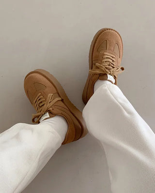 Platform sneakers