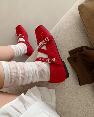 Eyelet Mary Jane Flat Shoes (3 colors)