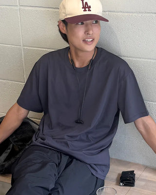 Basic short-sleeved T-shirt
