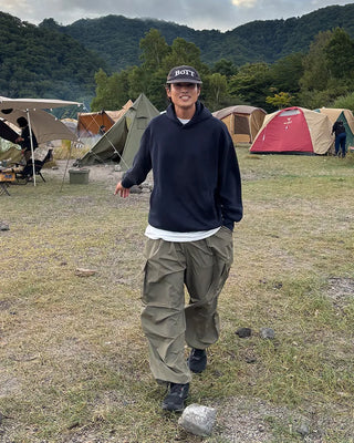 Side-tuck cargo pants