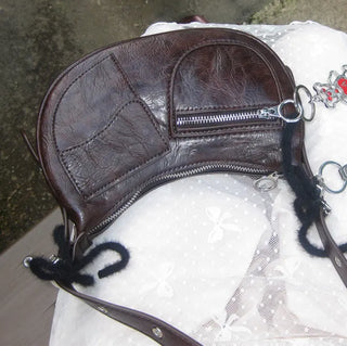 Pocket shoulder bag