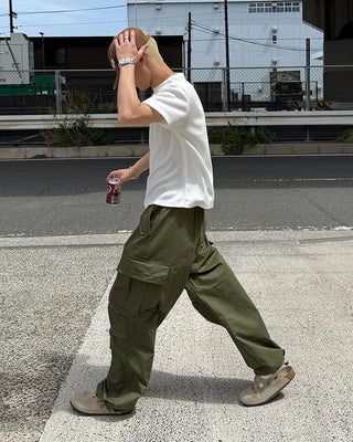 Button pocket wide cargo pants