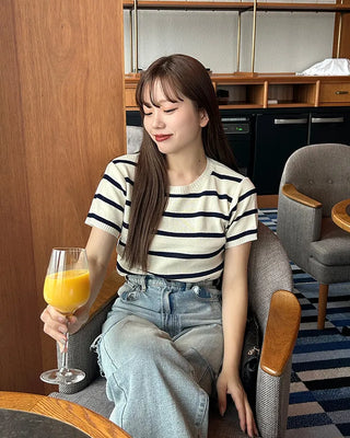 Striped short-sleeved knit
