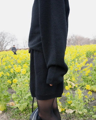 Oversized cropped knit