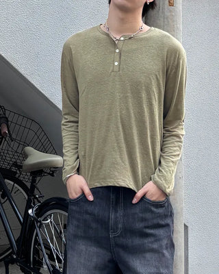 Henley neck long-sleeved T-shirt