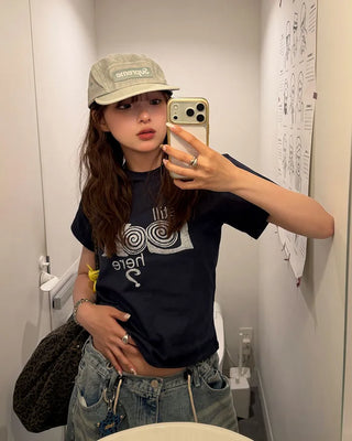 Look Print T-Shirt