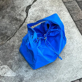 String shoulder bag