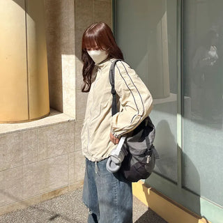 Two-tone windbreaker