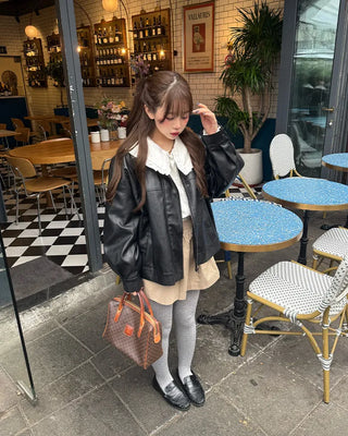Gathered mini skirt