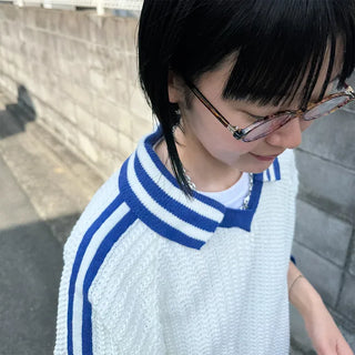 Oval frame glasses