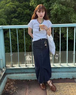 I-line denim skirt