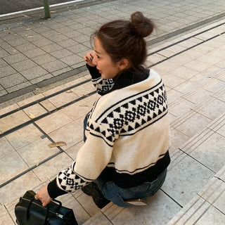 Nordic pattern knit zip-up