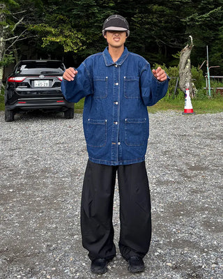 Side-Tucked Rounded Pants