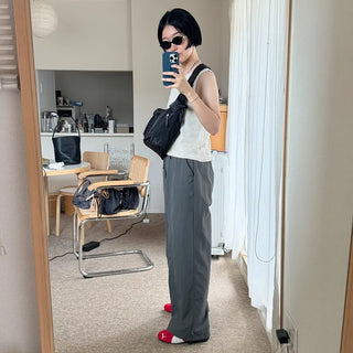 Pocket shoulder bag