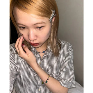 Silver ribbon hair clip