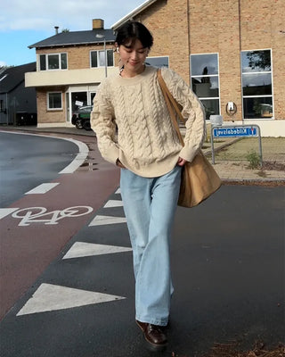 Wide-fit denim pants