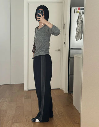 Line detail sweatpants