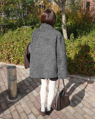 Half-neck boa jacket