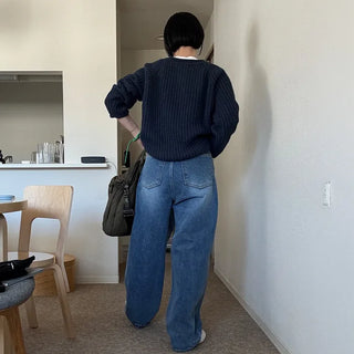 Volume round neck knit sweater