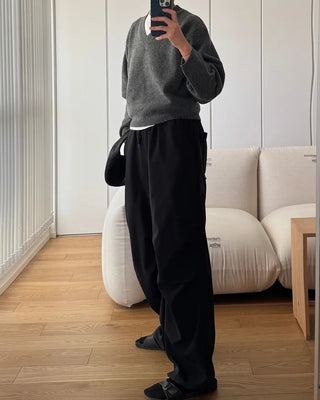 Semi-Clothed V-Neck Knit