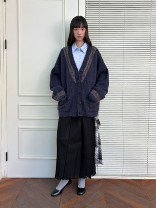 [NeverSeez] Two-Tone Jacquard Knit Cardigan