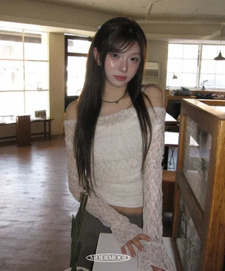 Payro Lace Drape Blouse Sleeveless Set - 3 Colors